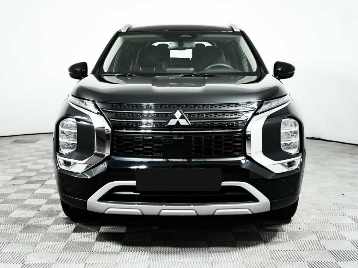 Mitsubishi Outlander, 2022 - 3 750 км. | Фото №2