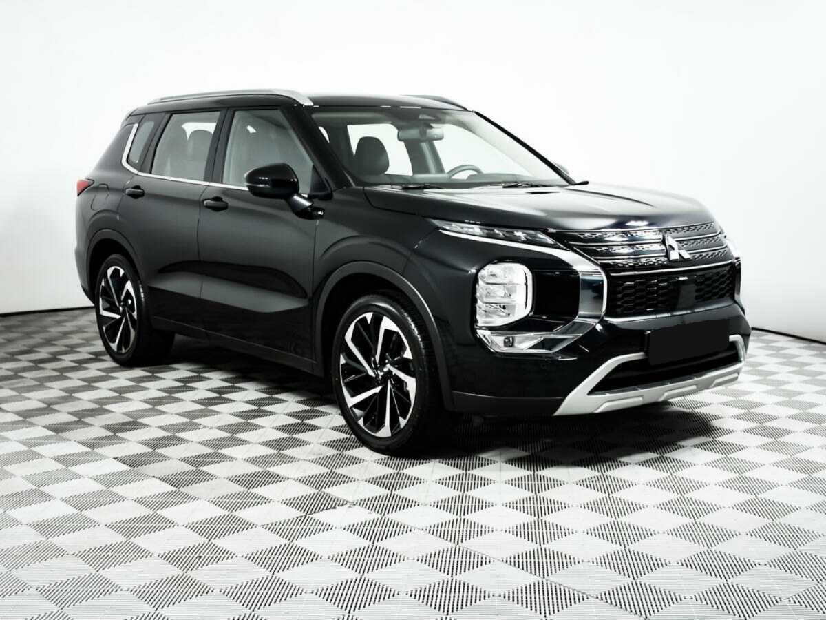 Mitsubishi Outlander, 2022 - 3 750 км. | Фото №3