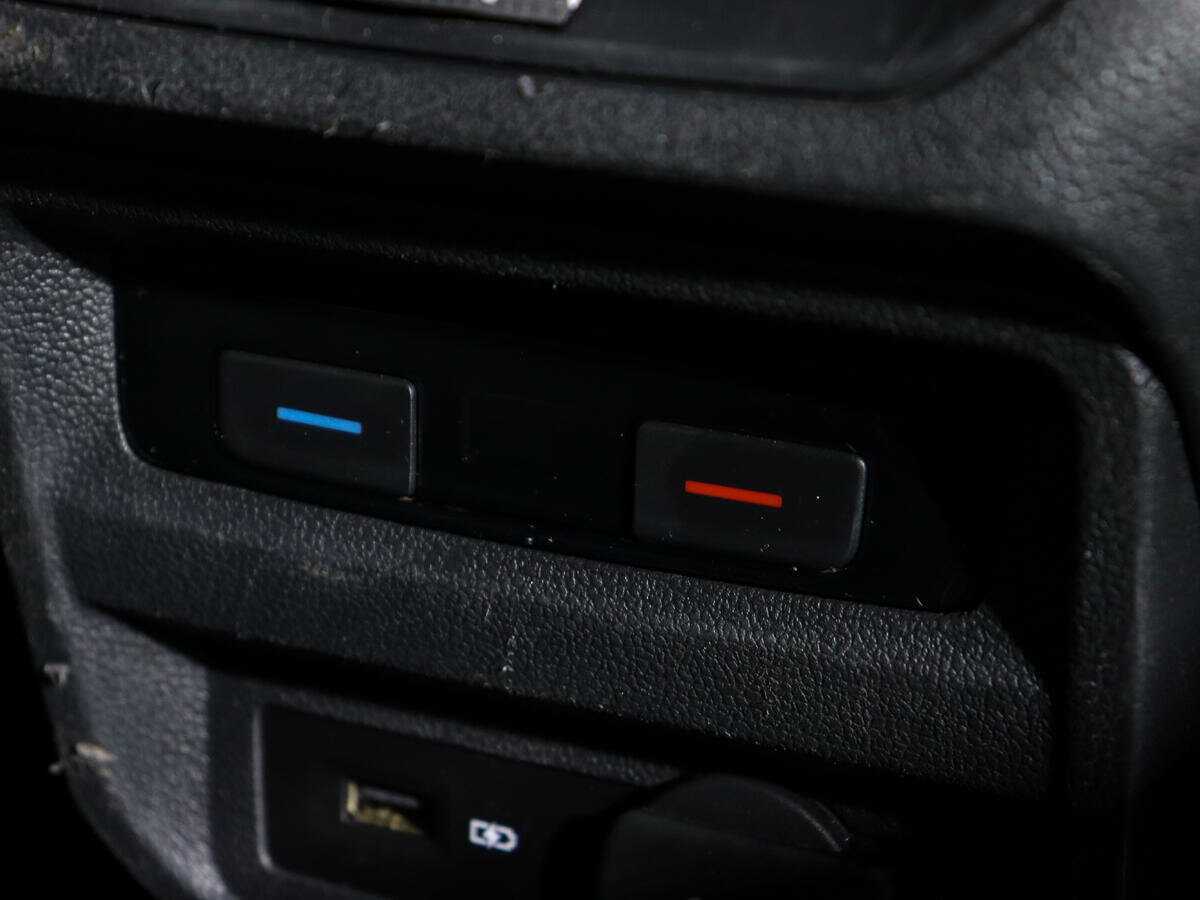 Volkswagen Tiguan, 2020 Фото №14