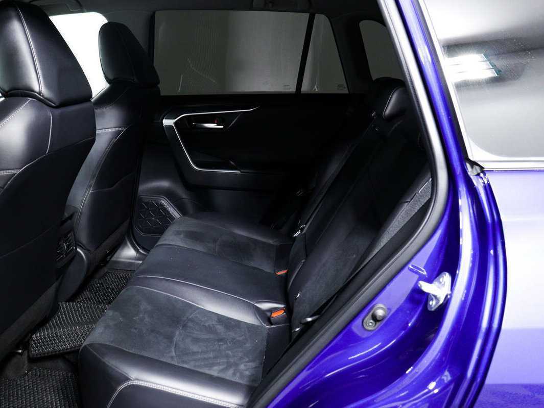 Toyota RAV4, 2021 Фото №12