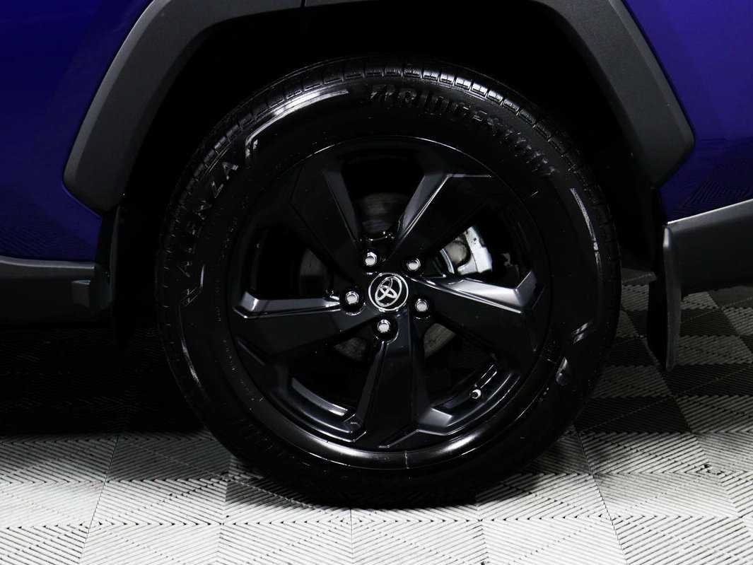 Toyota RAV4, 2021 Фото №14