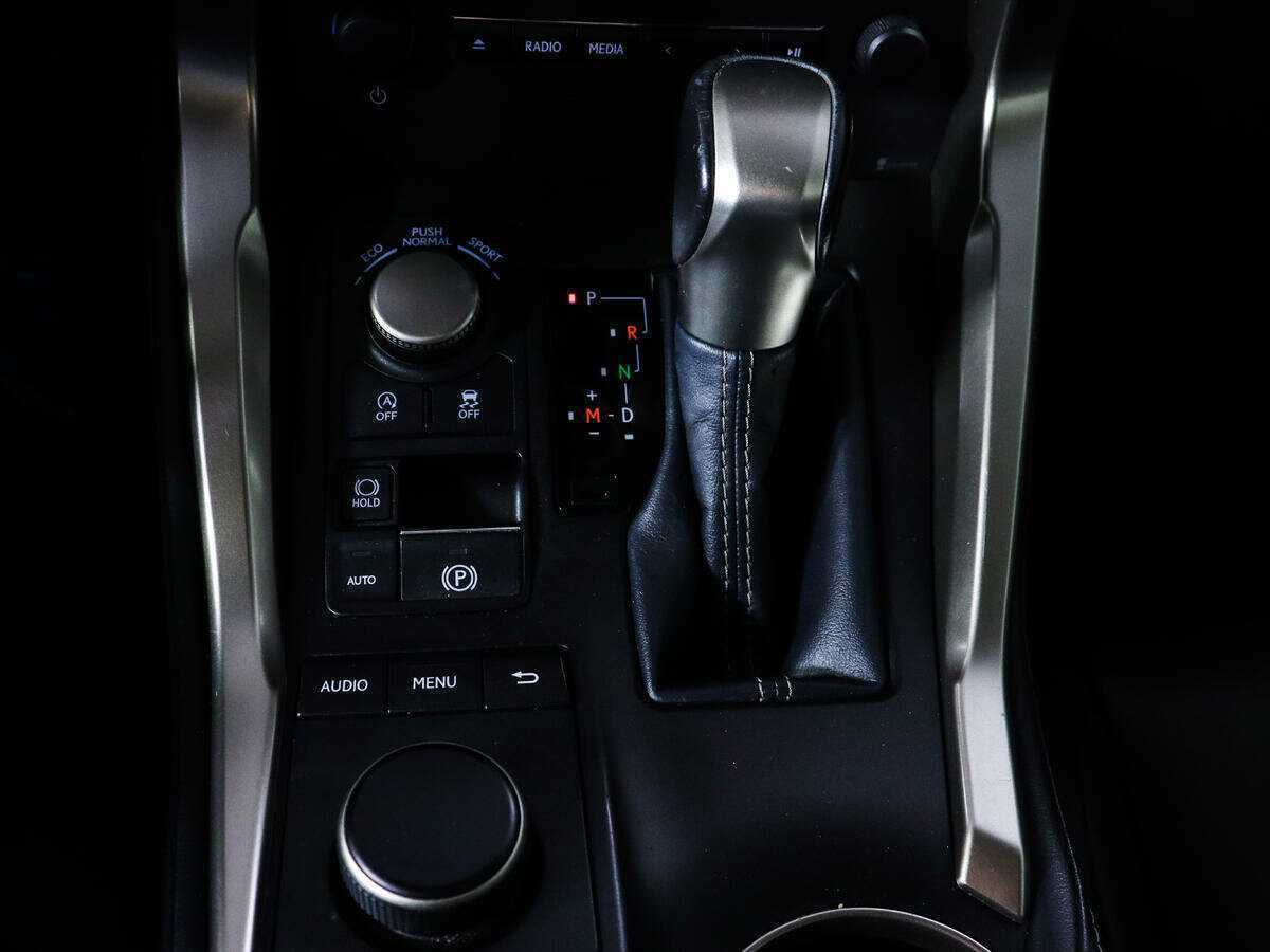 Lexus NX 200, 2015 Фото №17