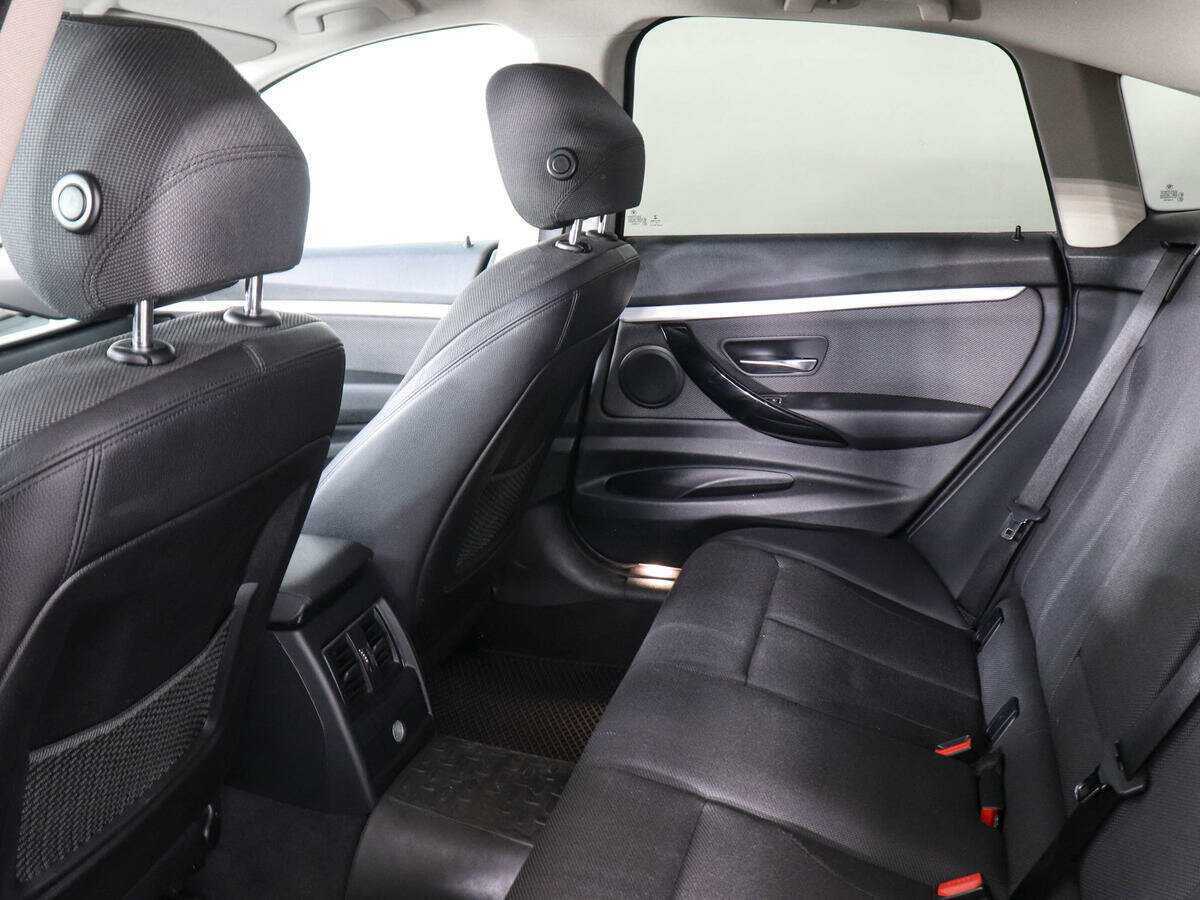 BMW 3 серии Gran Turismo 320i xDrive, 2016 Фото №14