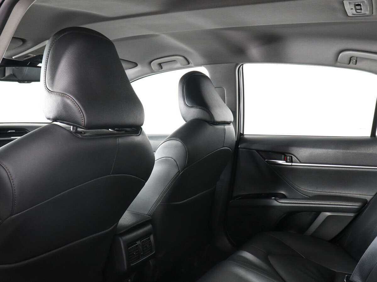 Toyota Camry, 2019 Фото №12
