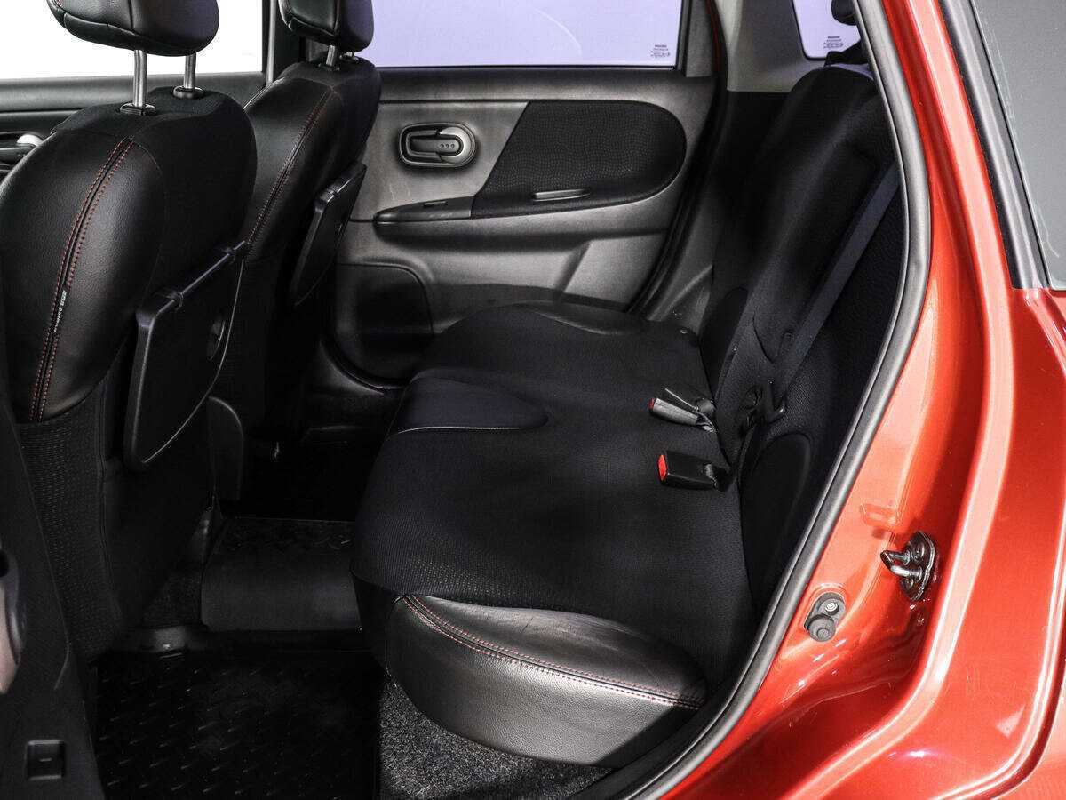 Nissan Note, 2010 Фото №8