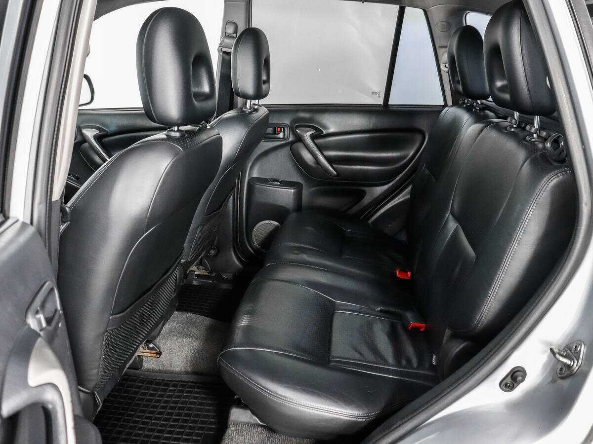Toyota RAV4, 2004 Фото №10