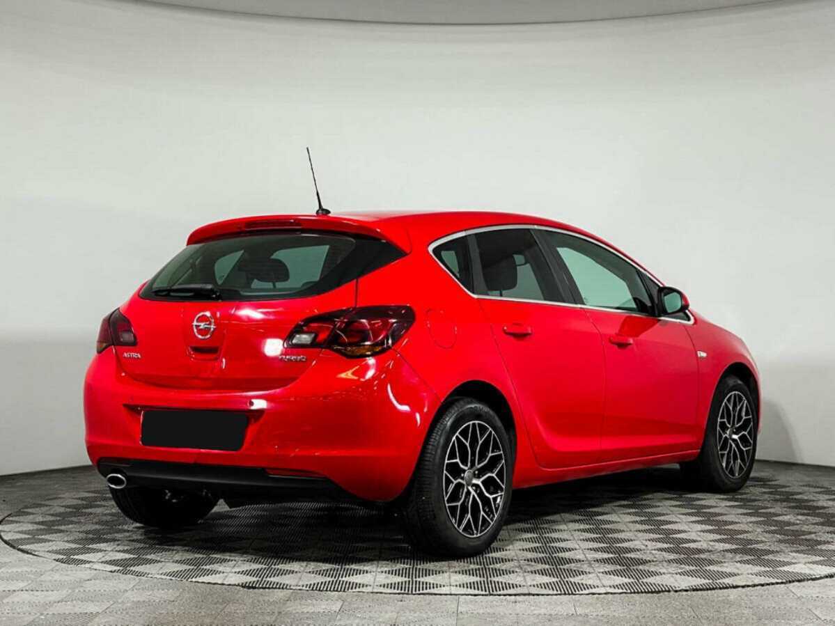 Opel Astra, 2011 - 160 673 км. | Фото №4
