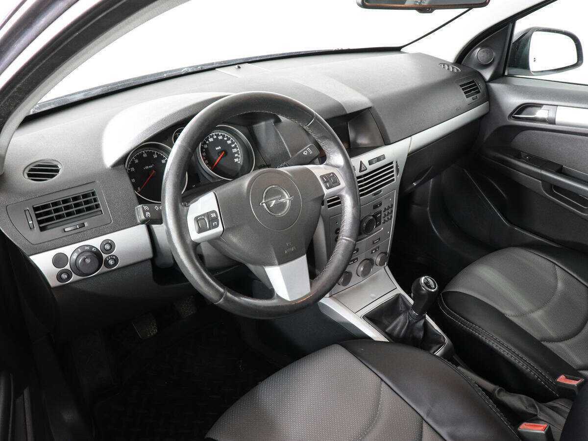Opel Astra, 2011 - 275 950 км. | Фото №6