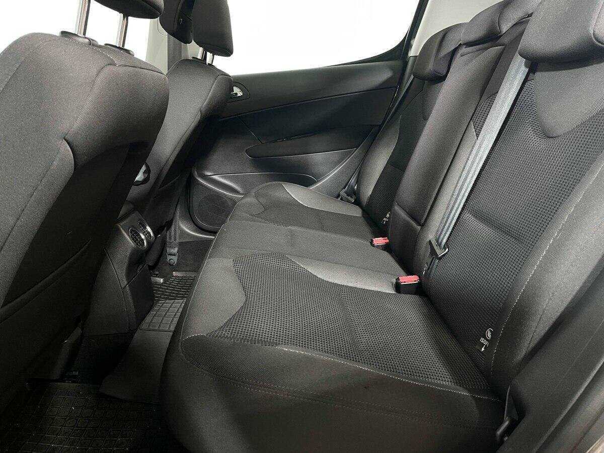 Peugeot 308, 2009 Фото №10