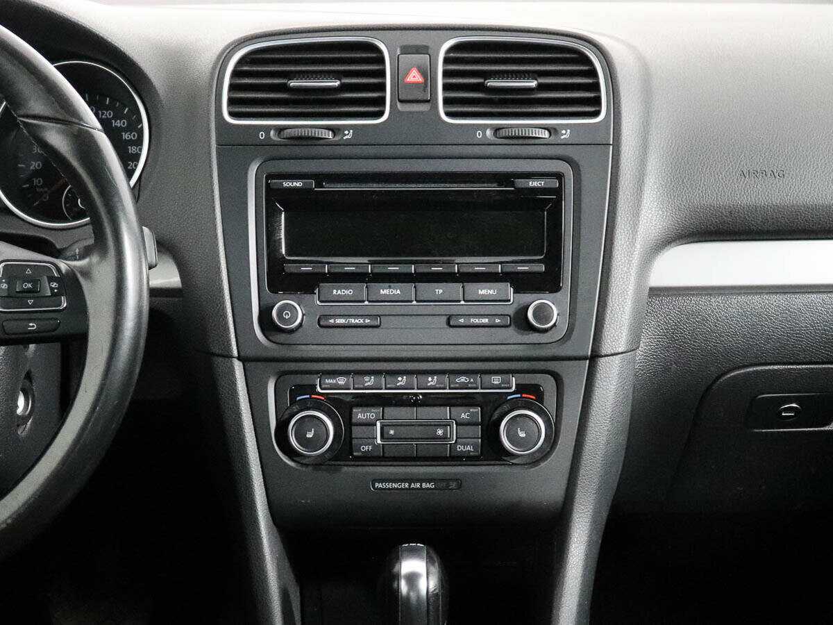 Volkswagen Golf, 2011 Фото №12
