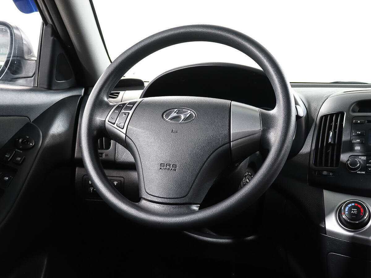 Hyundai Elantra, 2011 Фото №15