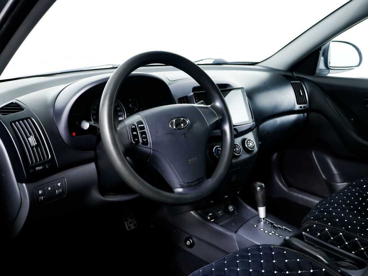 Hyundai Elantra, 2008 Фото №13