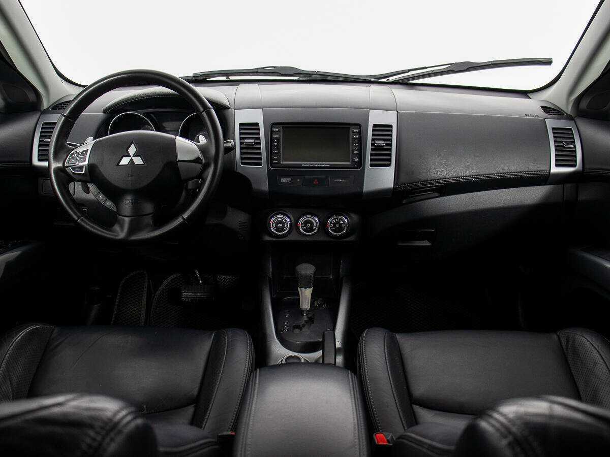 Mitsubishi Outlander, 2010 Фото №16