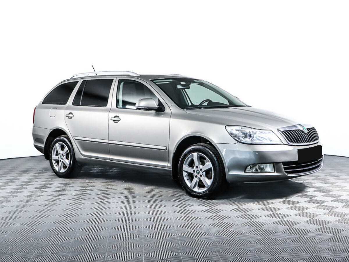 Skoda Octavia DSG7, 2011 Фото №3