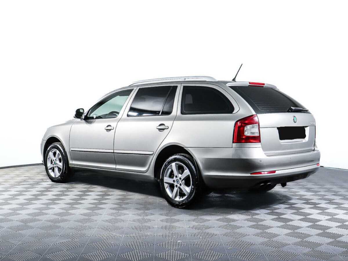 Skoda Octavia DSG7, 2011 Фото №7