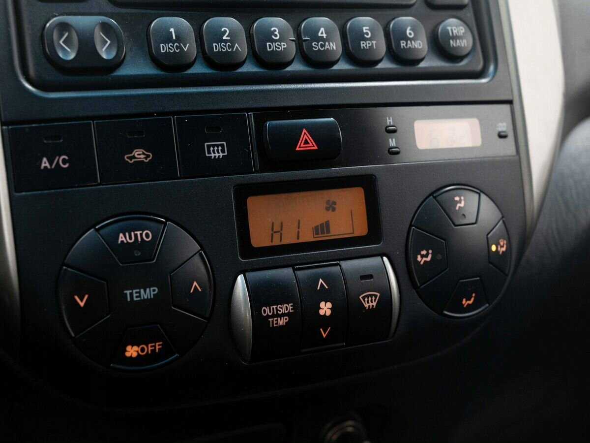 Toyota RAV4, 2004 Фото №17