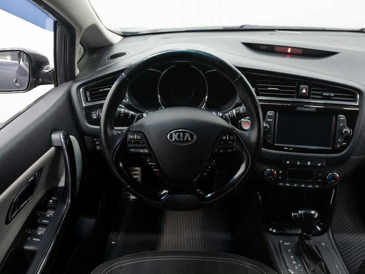 Kia Ceed, 2017 Фото №16