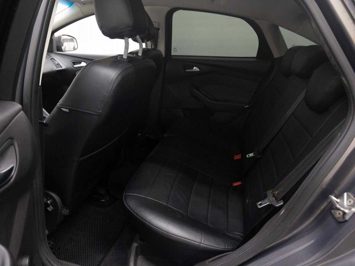 Ford Focus, 2011 Фото №11