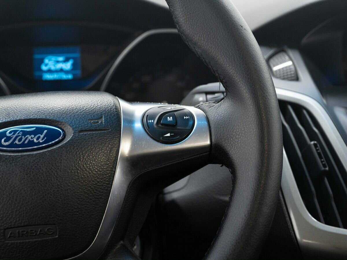 Ford Focus, 2011 Фото №18