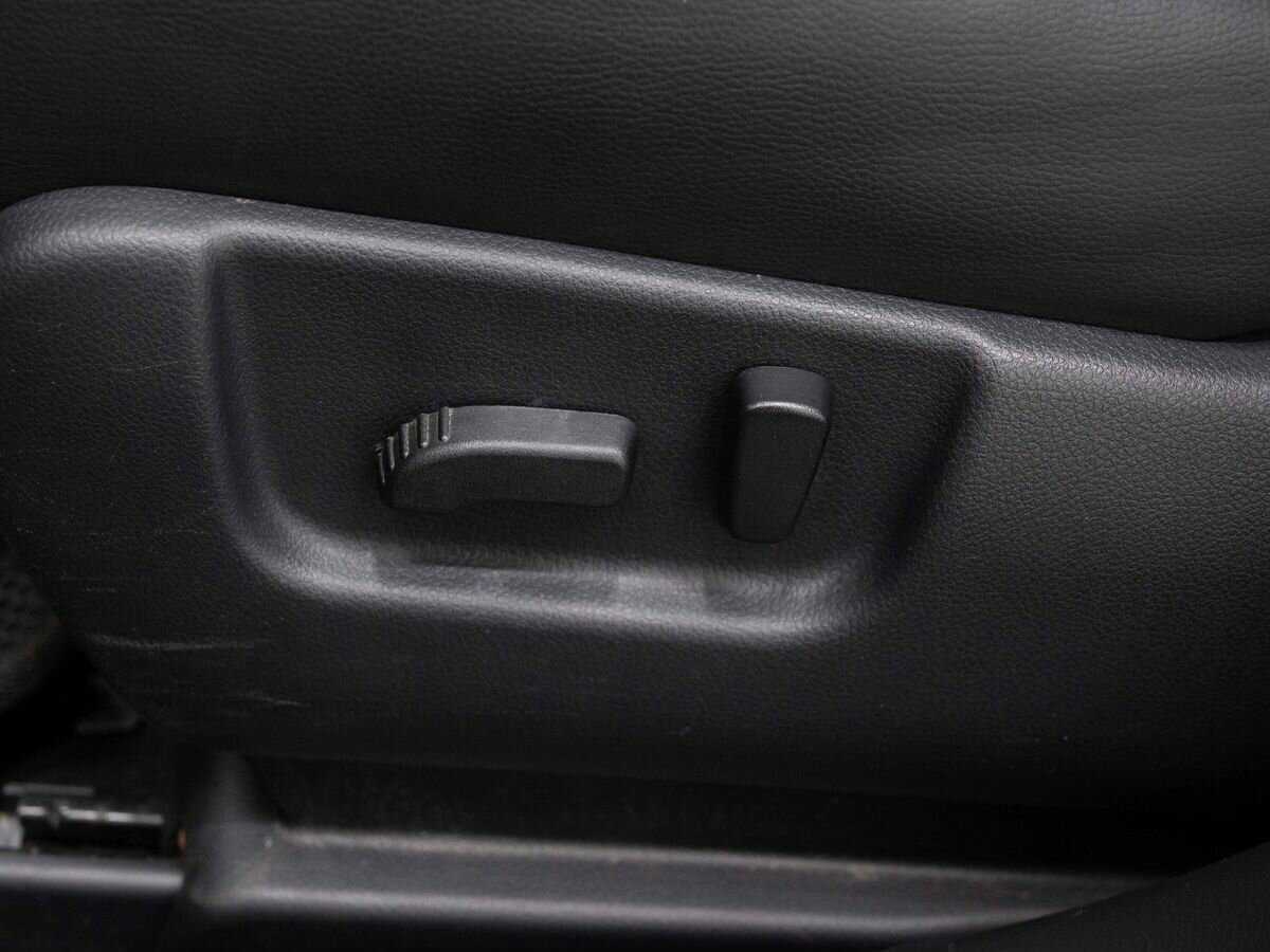 Nissan X-Trail, 2010 Фото №18