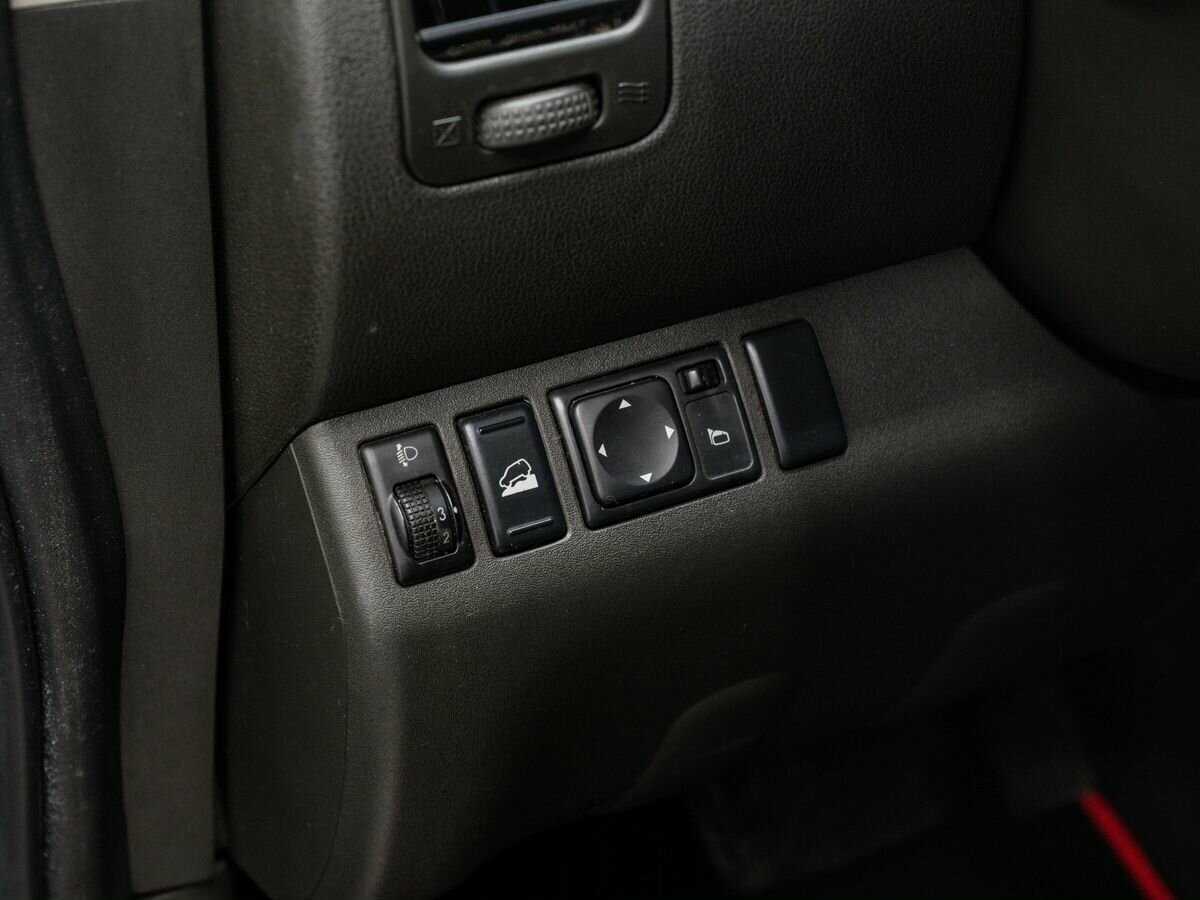 Nissan Pathfinder, 2011 Фото №13