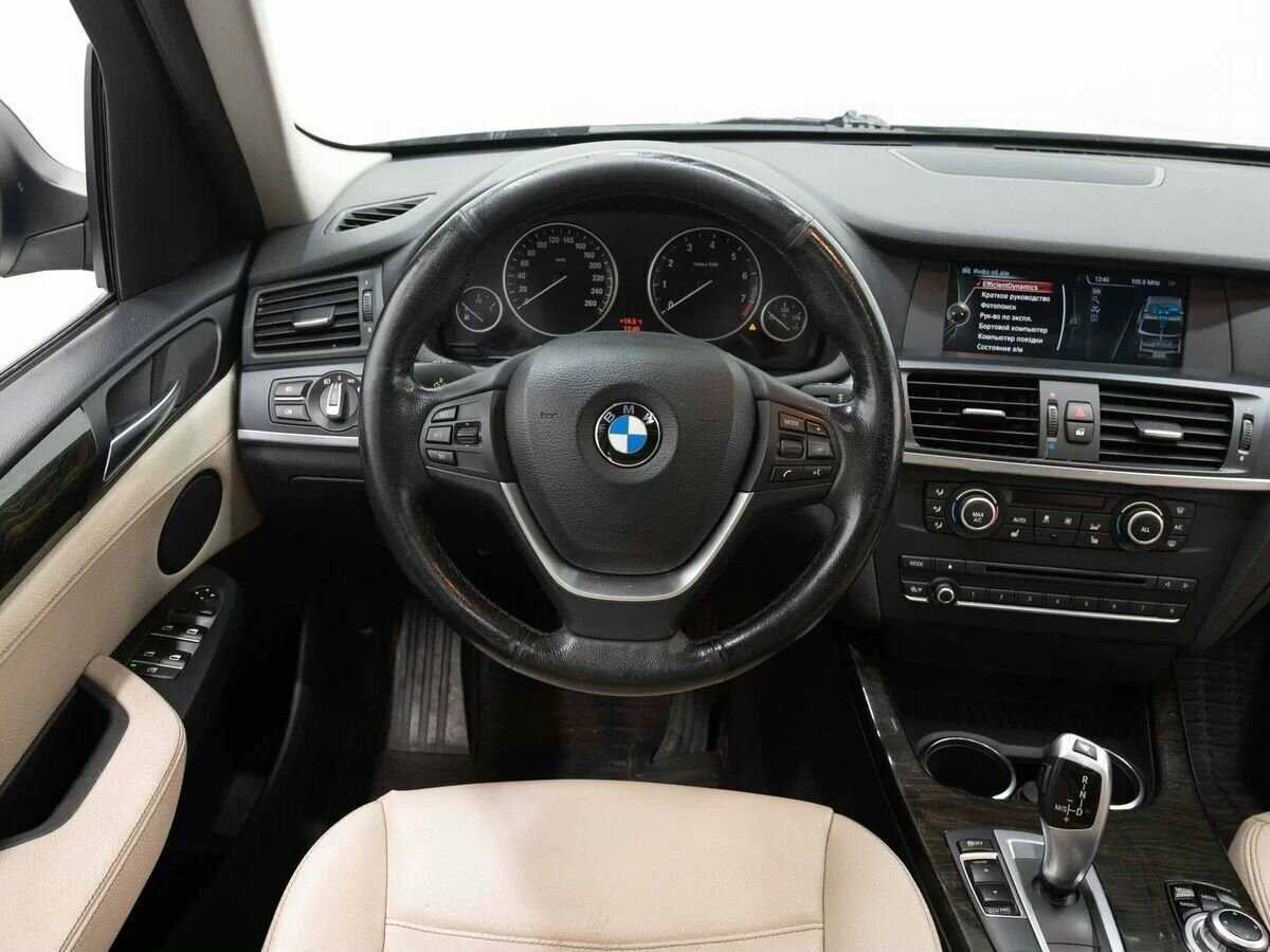 BMW X3 28i xDrive, 2014 Фото №16