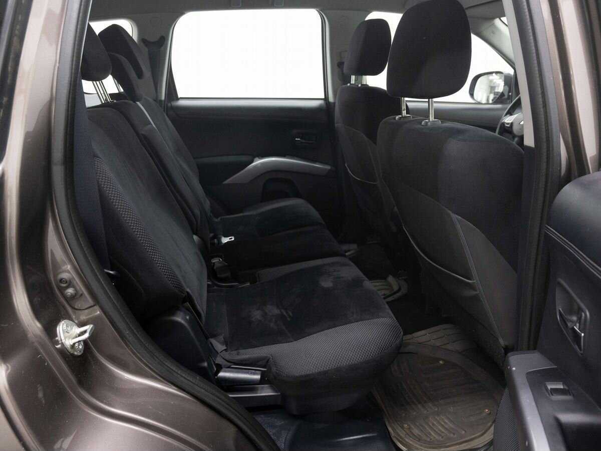 Mitsubishi Outlander, 2011 Фото №10