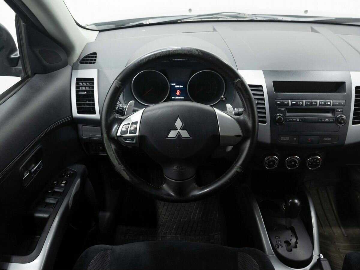 Mitsubishi Outlander, 2011 Фото №14