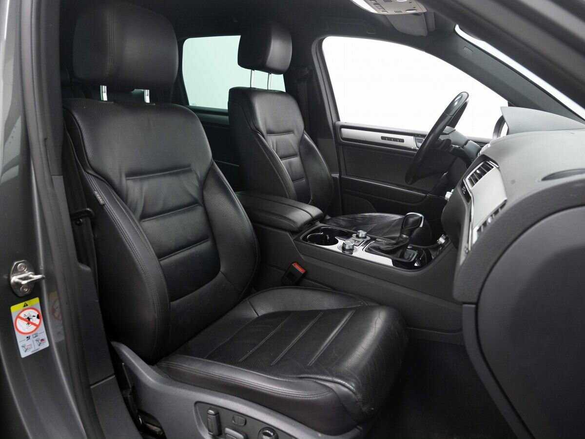 Volkswagen Touareg, 2017 Фото №12