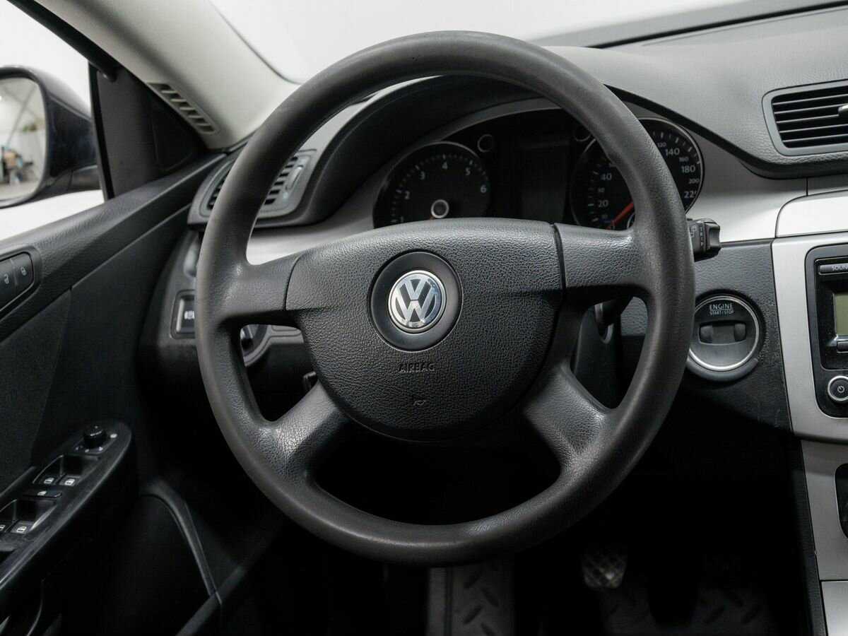 Volkswagen Passat, 2010 Фото №11