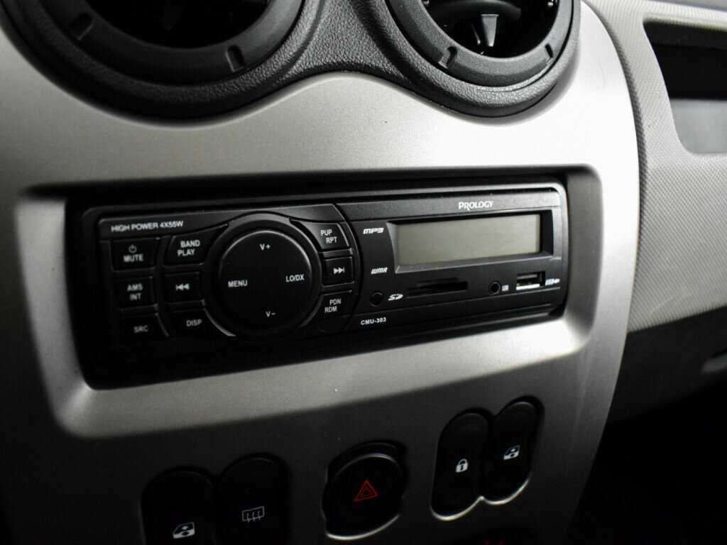 Renault Sandero, 2011 Фото №12