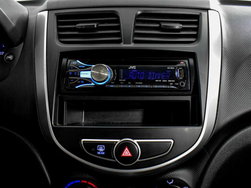 Hyundai Solaris, 2011 Фото №13