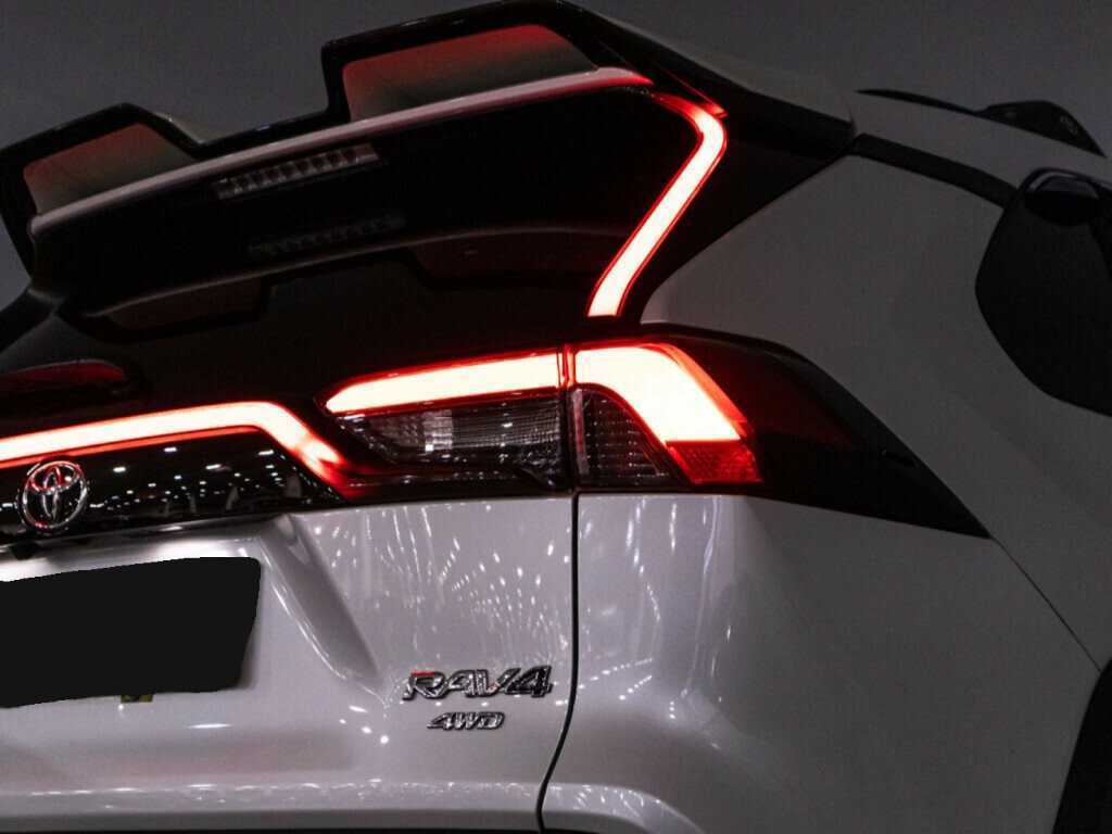 Toyota RAV4, 2022 Фото №26