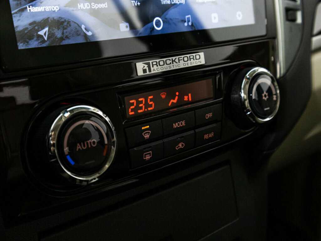 Mitsubishi Pajero, 2019 Фото №17