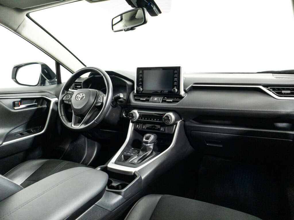 Toyota RAV4, 2021 Фото №9