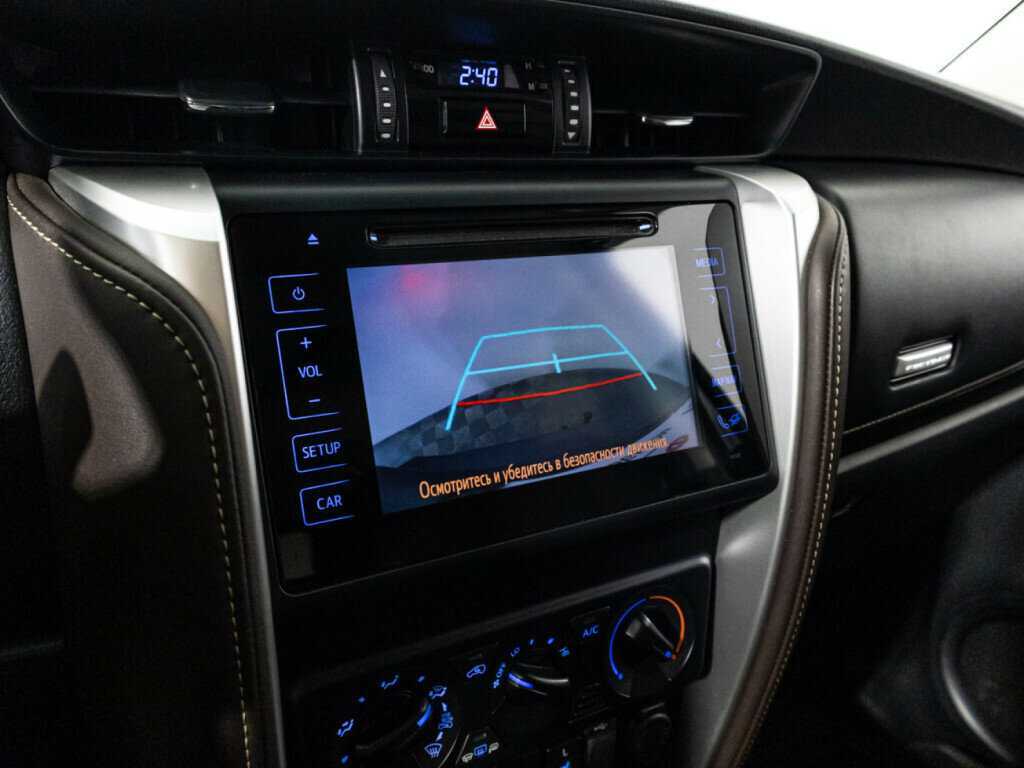 Toyota Fortuner, 2019 Фото №17