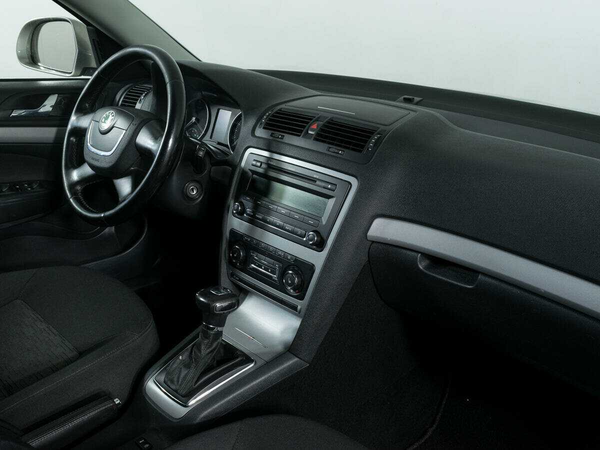 Skoda Octavia, 2011 Фото №10