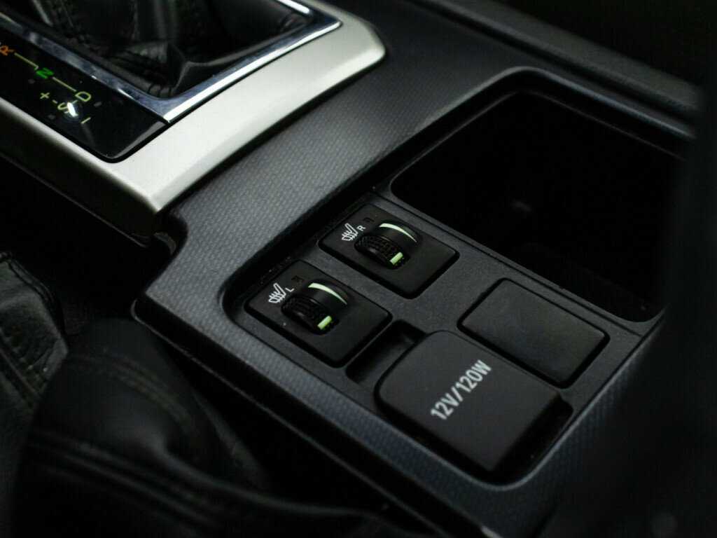 Toyota Land Cruiser Prado, 2011 Фото №18