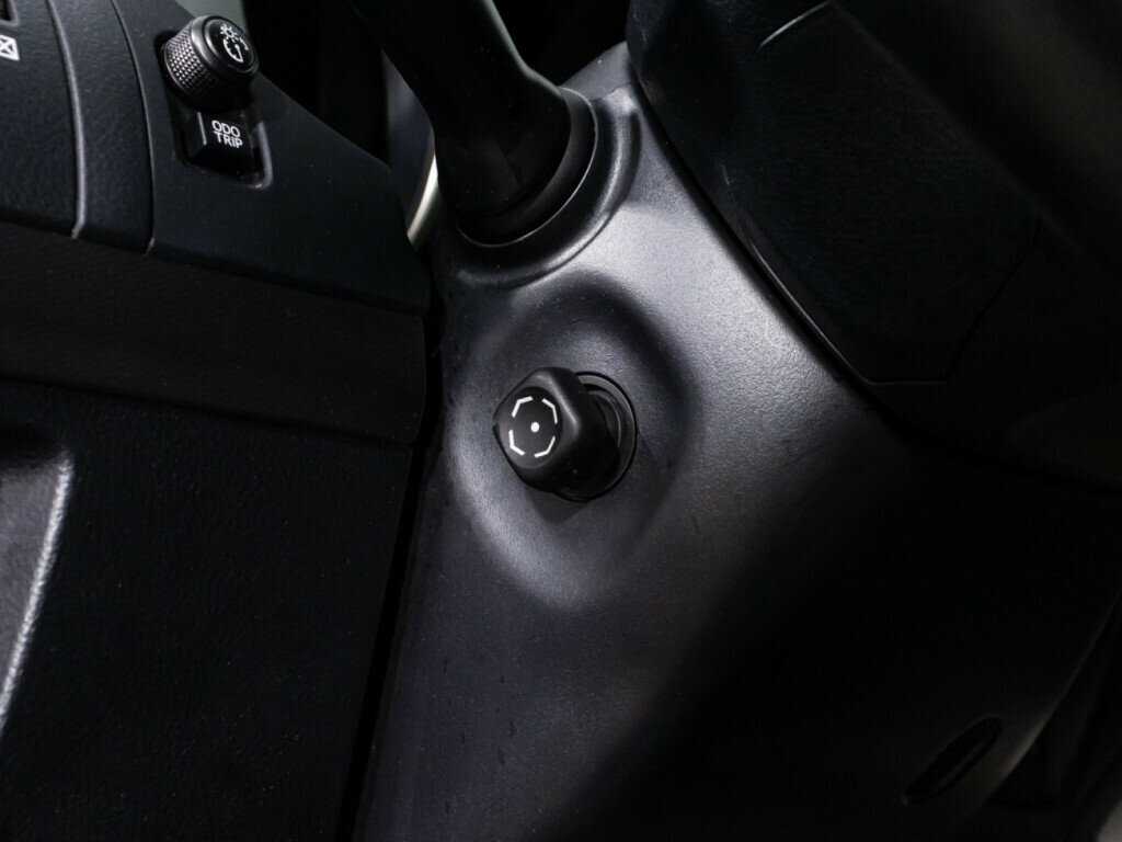 Toyota Land Cruiser Prado, 2011 Фото №21