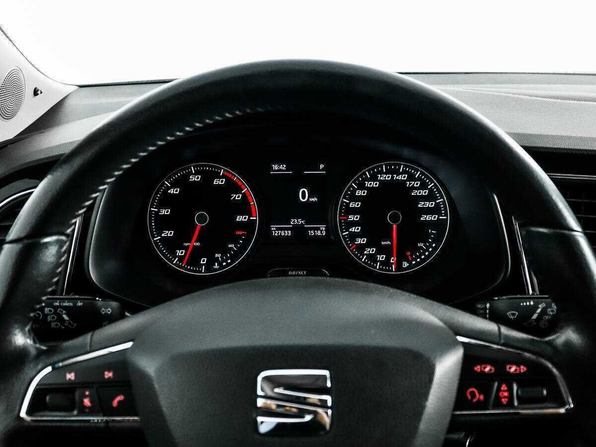 SEAT Leon, 2013 Фото №16