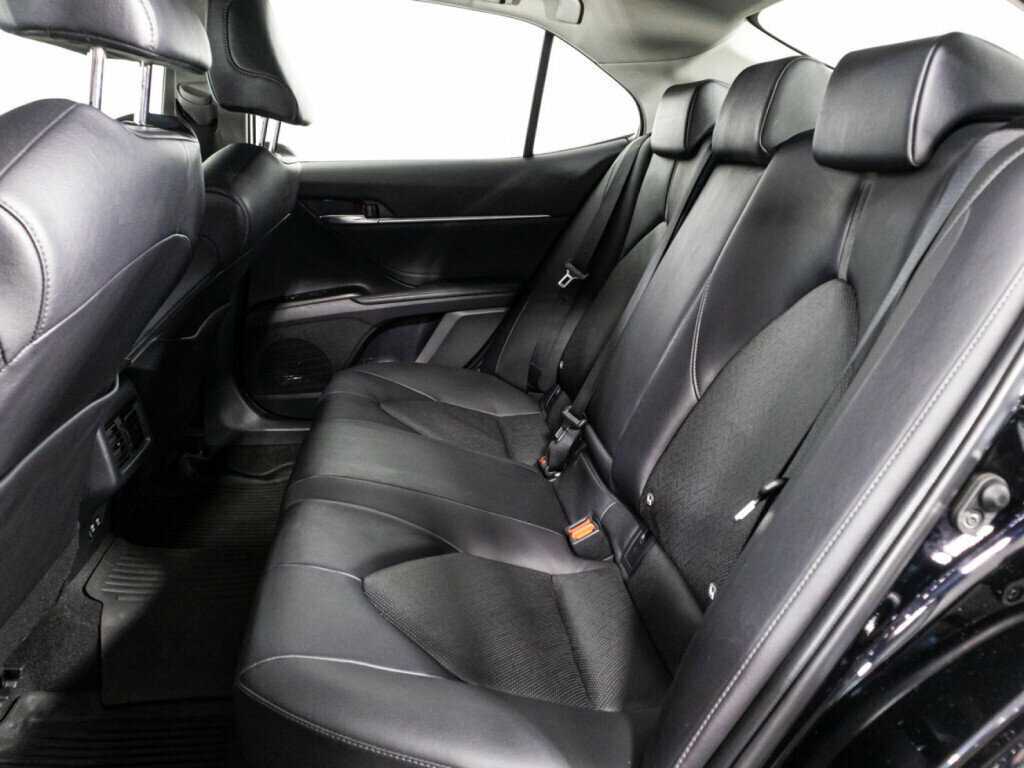 Toyota Camry, 2021 Фото №10