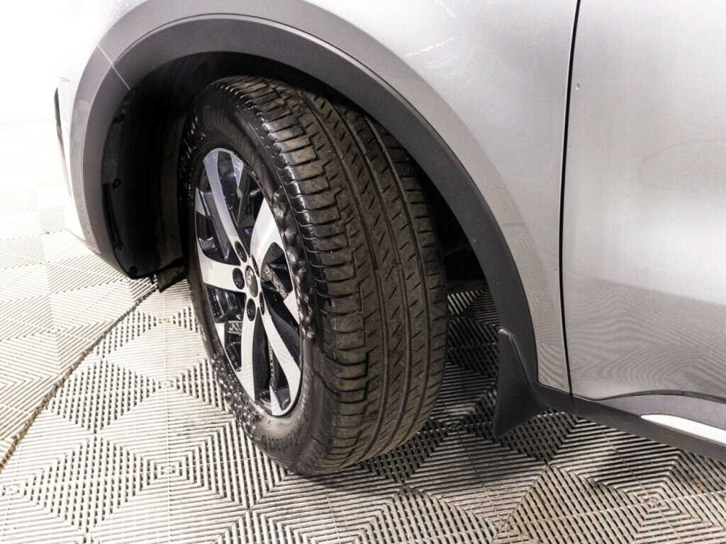 Kia Sorento, 2023 Фото №28