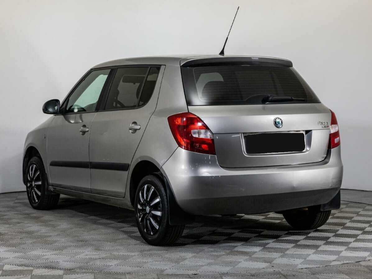 Skoda Fabia, 2011 Фото №7