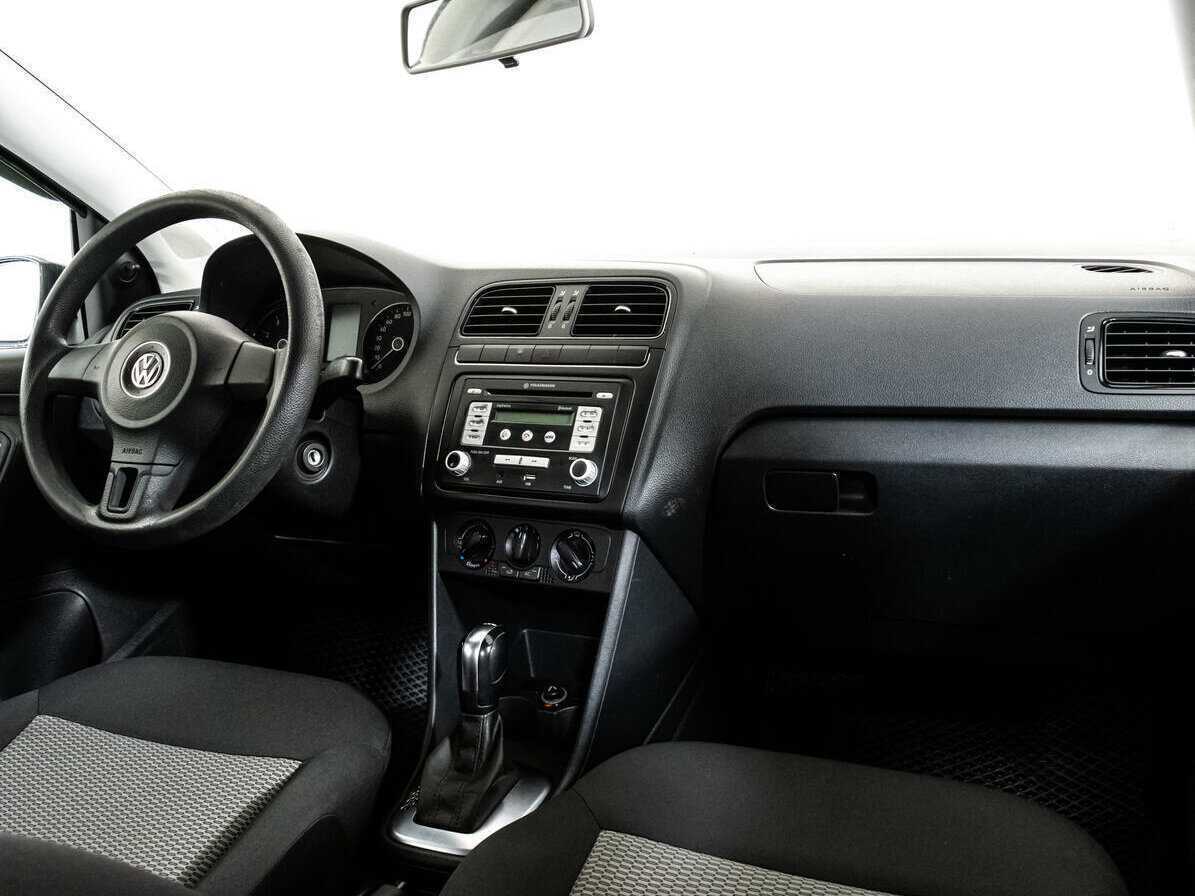 Volkswagen Polo, 2010 Фото №9