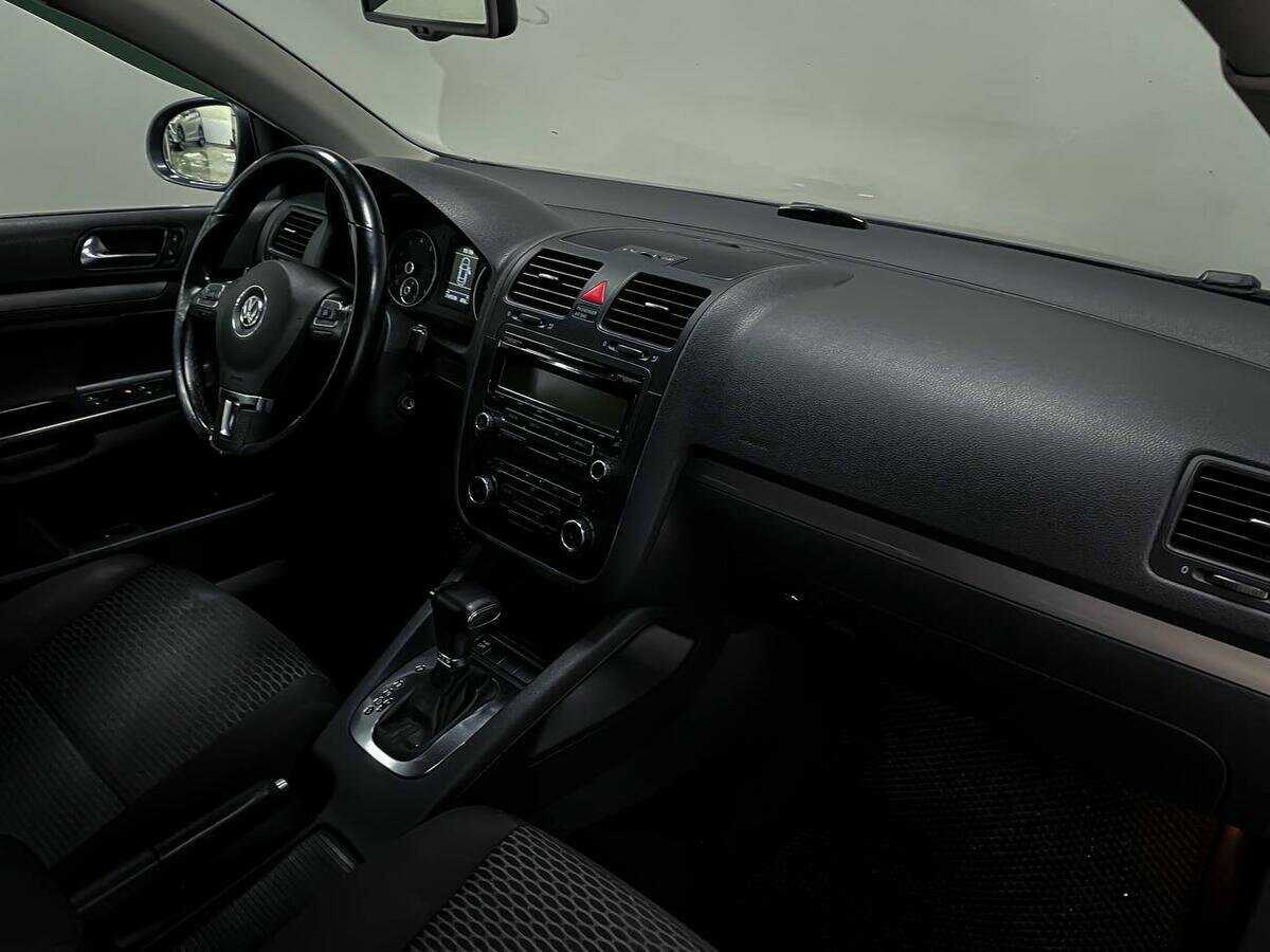 Volkswagen Jetta, 2009 Фото №11
