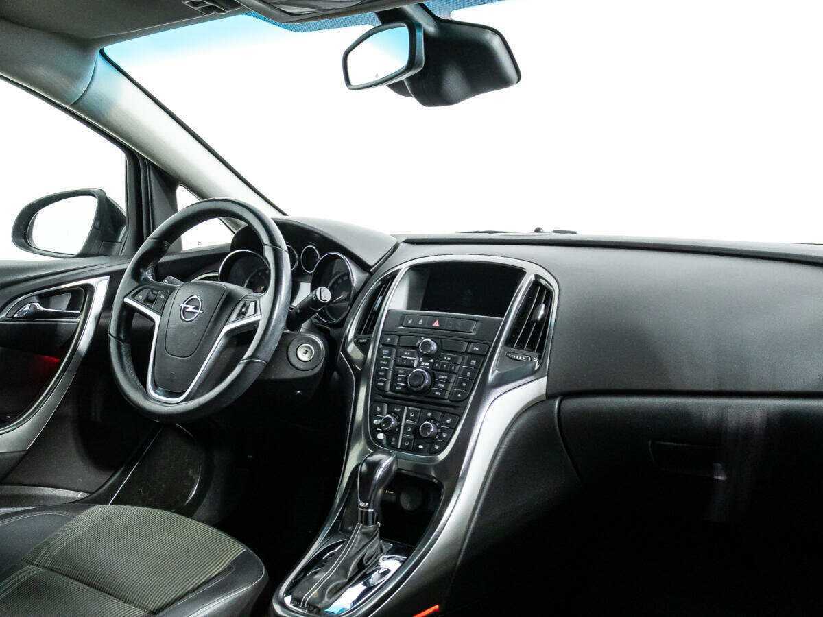 Opel Astra, 2010 Фото №9