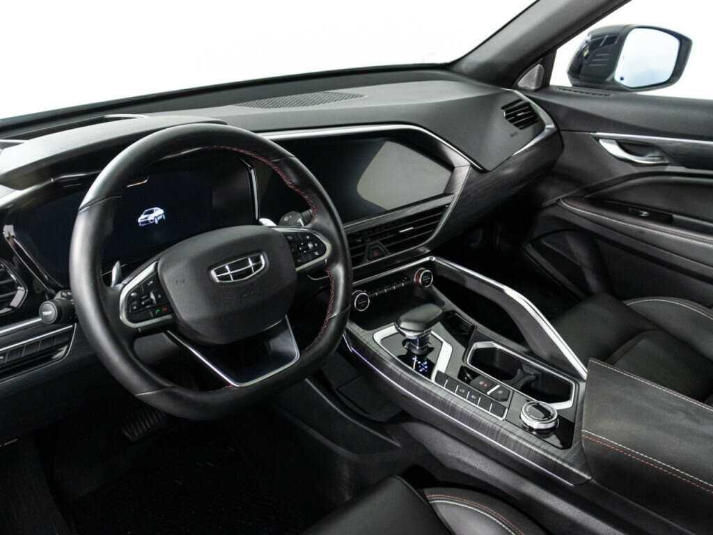 Geely Tugella, 2022 Фото №11