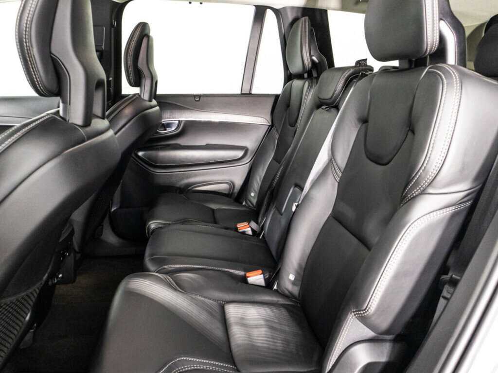 Volvo XC90 B5, 2020 Фото №10