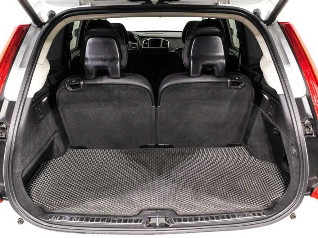 Volvo XC90 B5, 2020 Фото №15