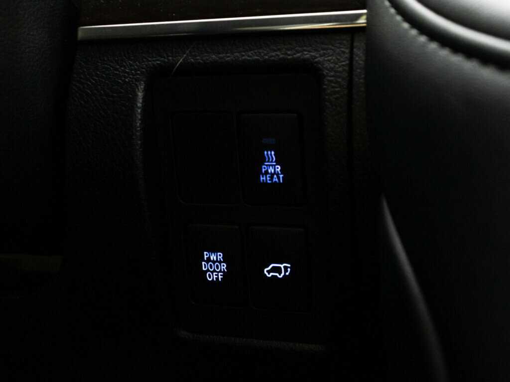 Toyota Land Cruiser, 2015 Фото №24